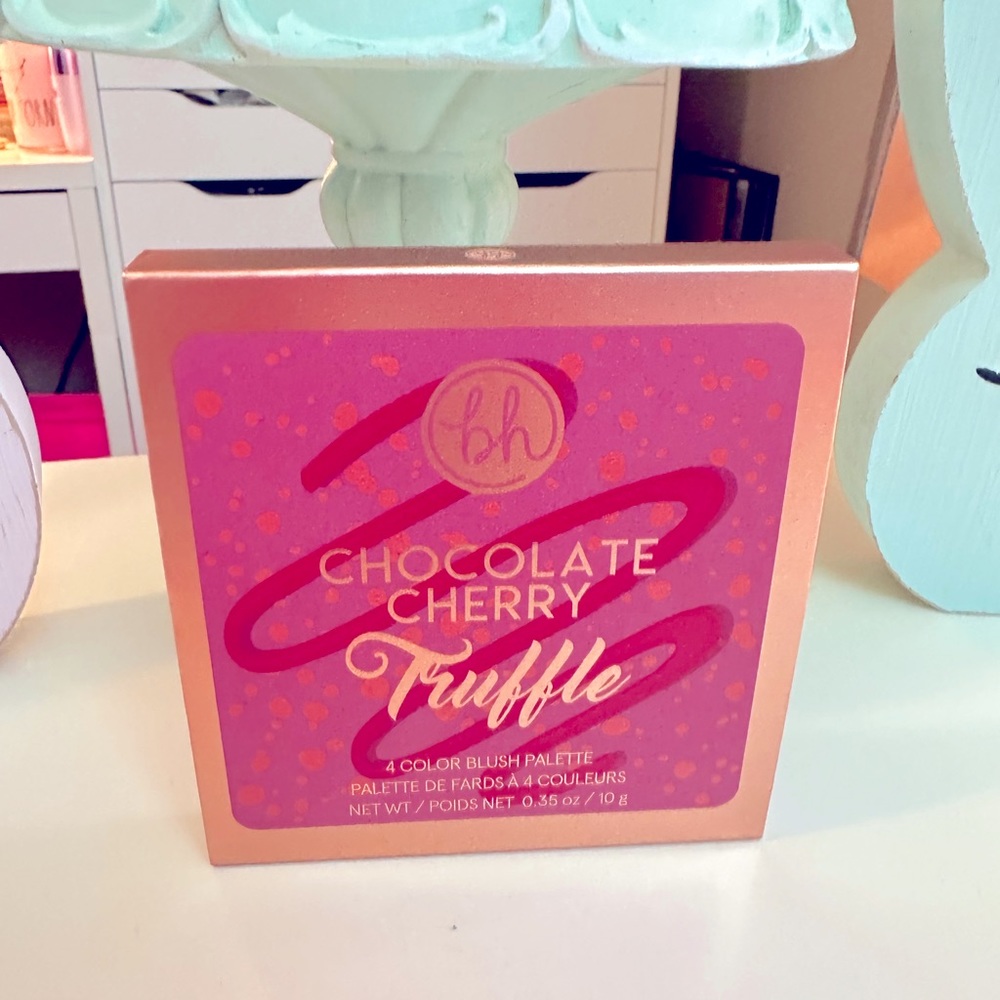 NEW BH Cosmetics Chocolate Berry Truffle Quad